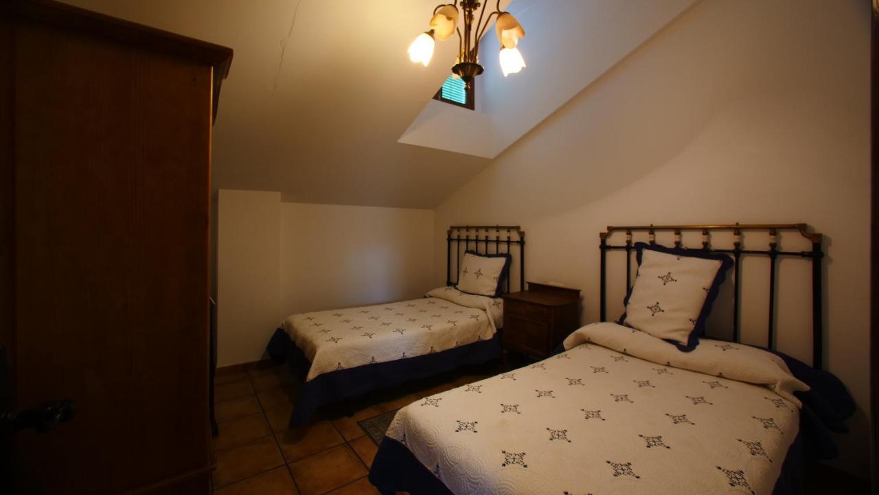 Casa Rural Plaza Vieja Saldaña Buitenkant foto